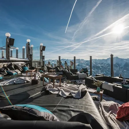 ホテル Kristallhuette *