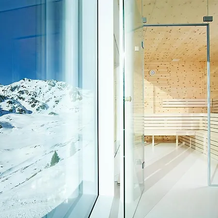 Kristallhuette Zellberg